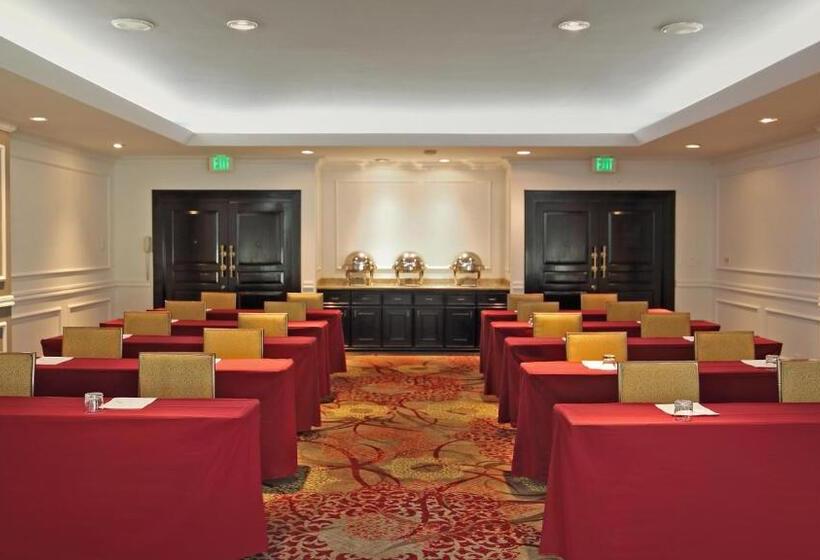 Отель Crowne Plaza Panama, An Ihg