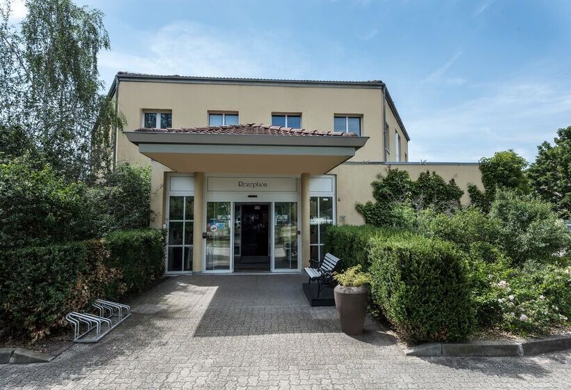 酒店 Days Inn Dessau