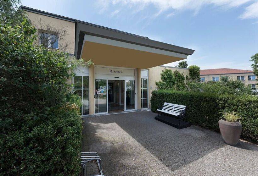 酒店 Days Inn Dessau