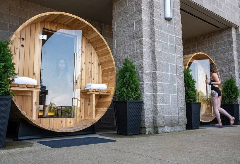 Delta Hotels By Marriott Fredericton