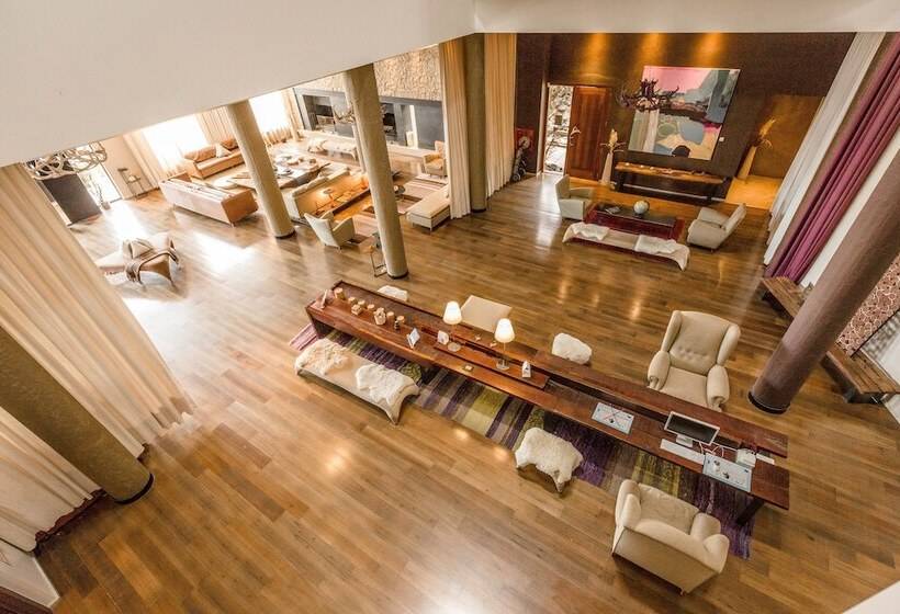 ホテル Esplendor By Wyndham El Calafate