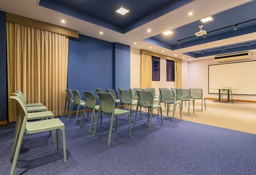 酒店 Euro Suite Curitiba Batel