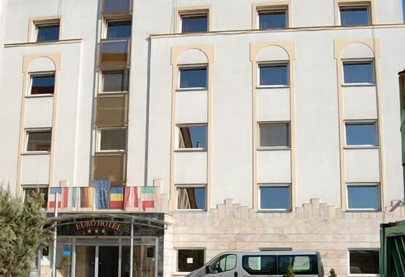 ホテル Euro
