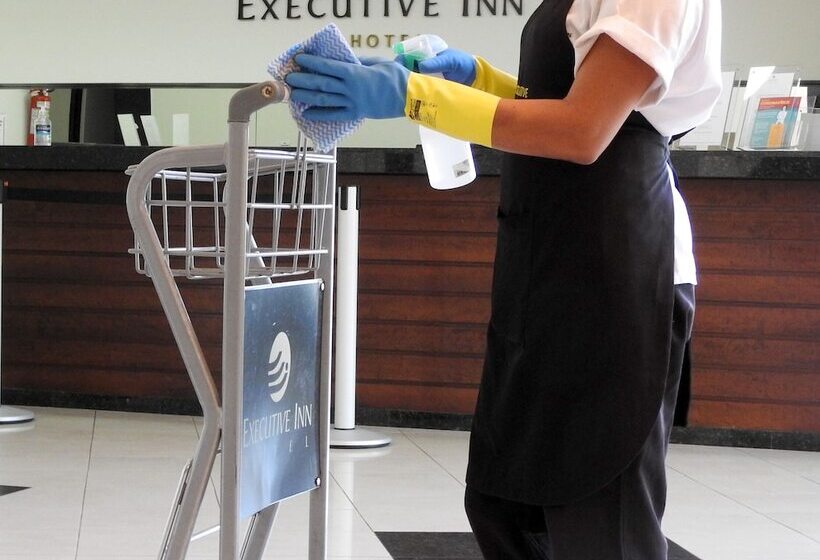 בית מלון כפרי Executive Inn