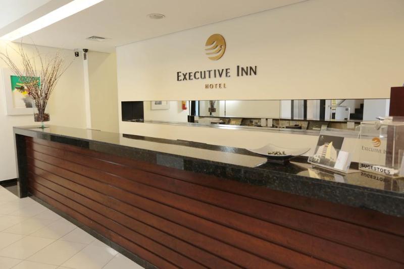 בית מלון כפרי Executive Inn