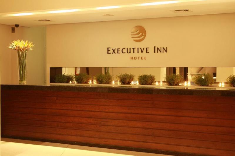 בית מלון כפרי Executive Inn