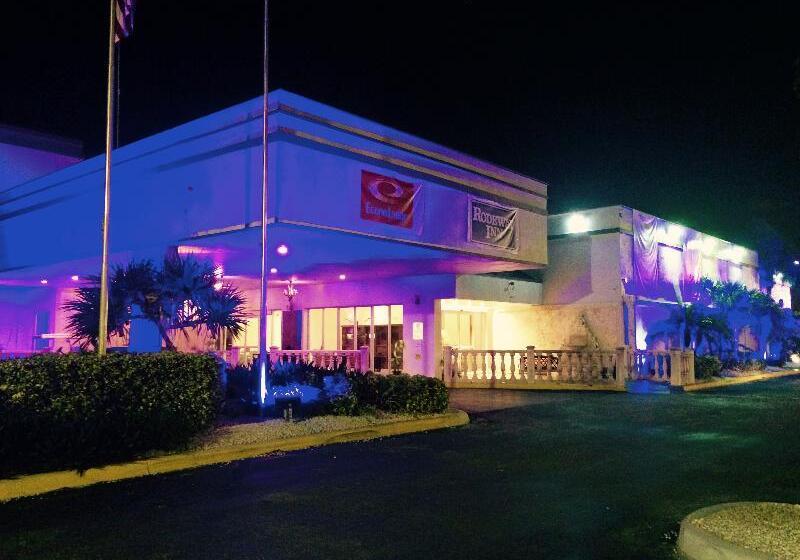 Отель Fort Lauderdale Grand