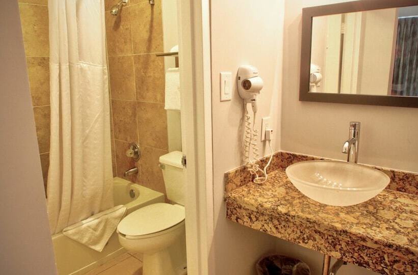 Отель Fort Lauderdale Grand