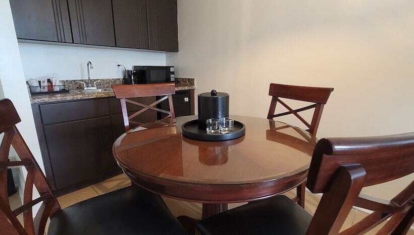 Отель Fort Lauderdale Grand