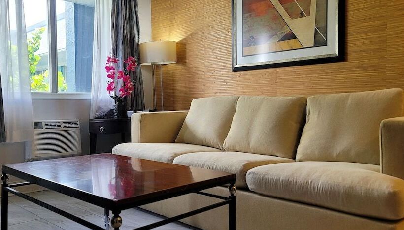 Отель Fort Lauderdale Grand