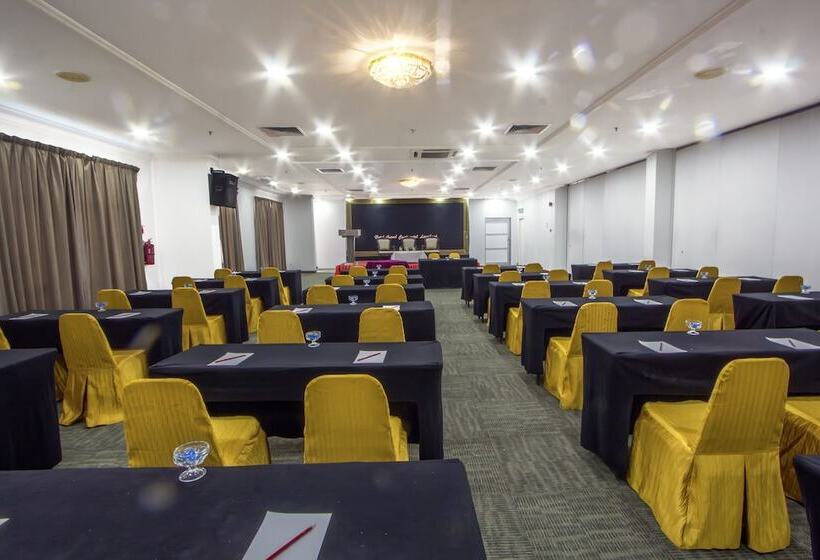 ホテル Grand Continental Langkawi