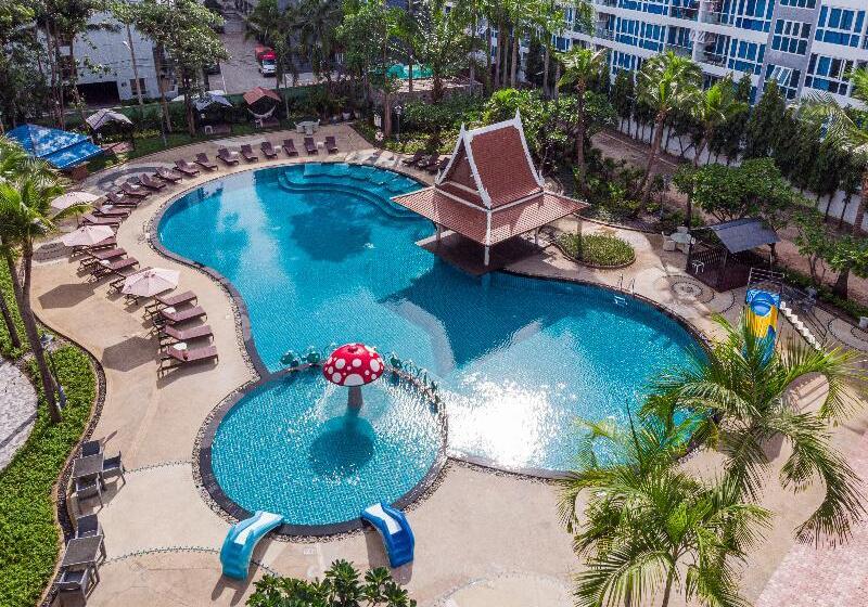 Heeton Concept Hotel Pattaya By Compass Hospitality