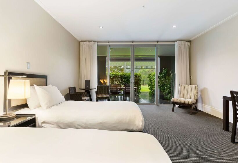 ホテル Hilton Lake Taupo