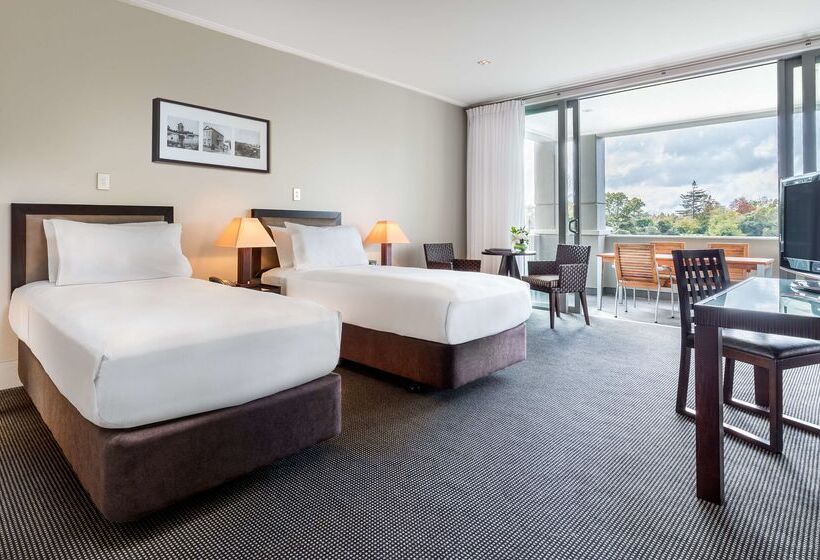 ホテル Hilton Lake Taupo