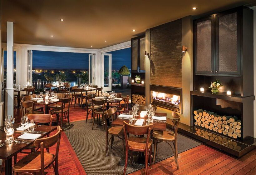 ホテル Hilton Lake Taupo