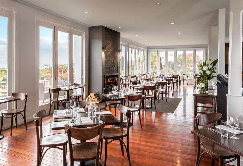 ホテル Hilton Lake Taupo