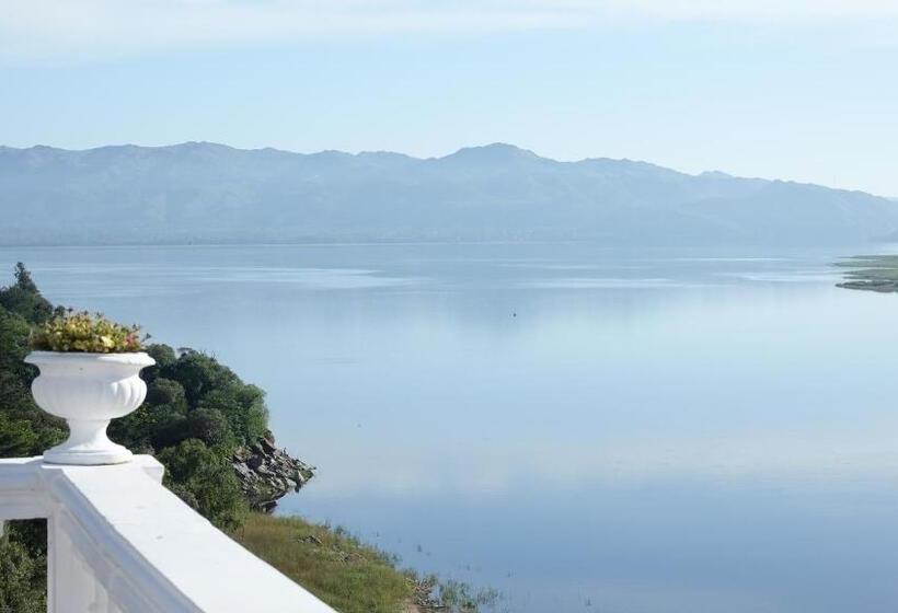 هتل Hipocampus Resort & Spa