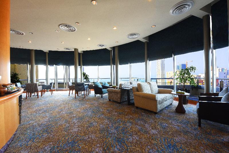 هتل Holiday Inn Kuwait By Ihg