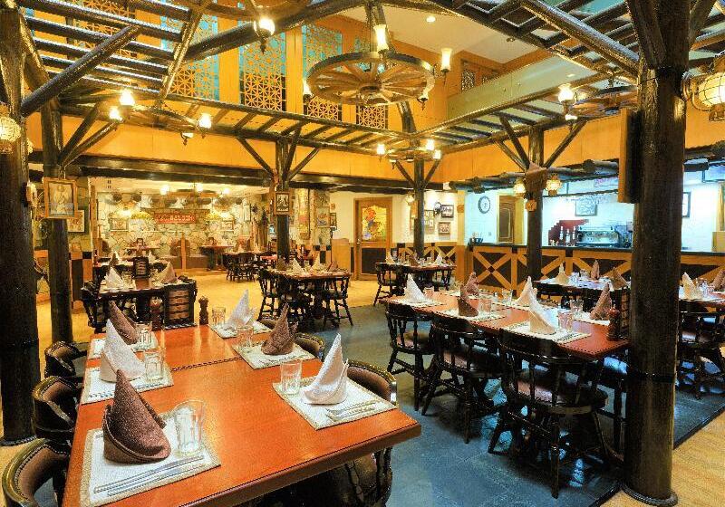 هتل Holiday Inn Kuwait By Ihg