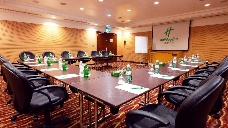 هتل Holiday Inn Kuwait By Ihg