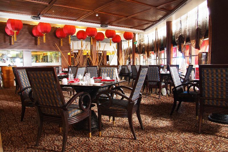 هتل Holiday Inn Kuwait By Ihg