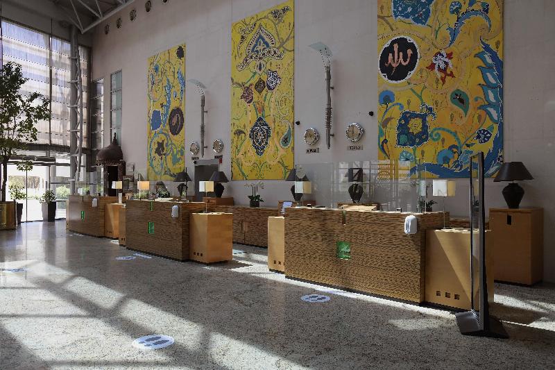 هتل Holiday Inn Kuwait By Ihg