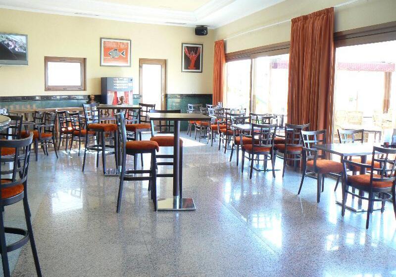 בית מלון כפרי II Castillas Ávila