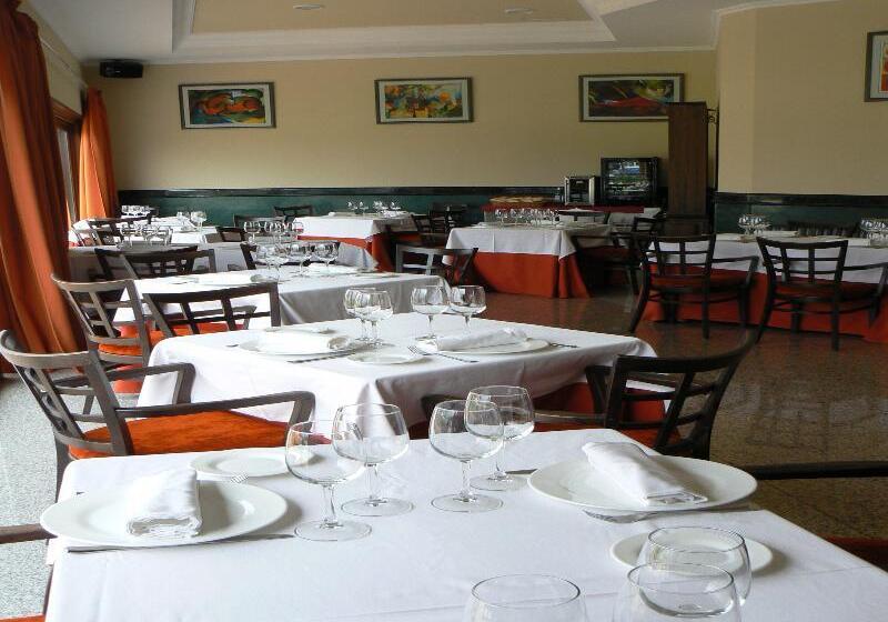 בית מלון כפרי II Castillas Ávila