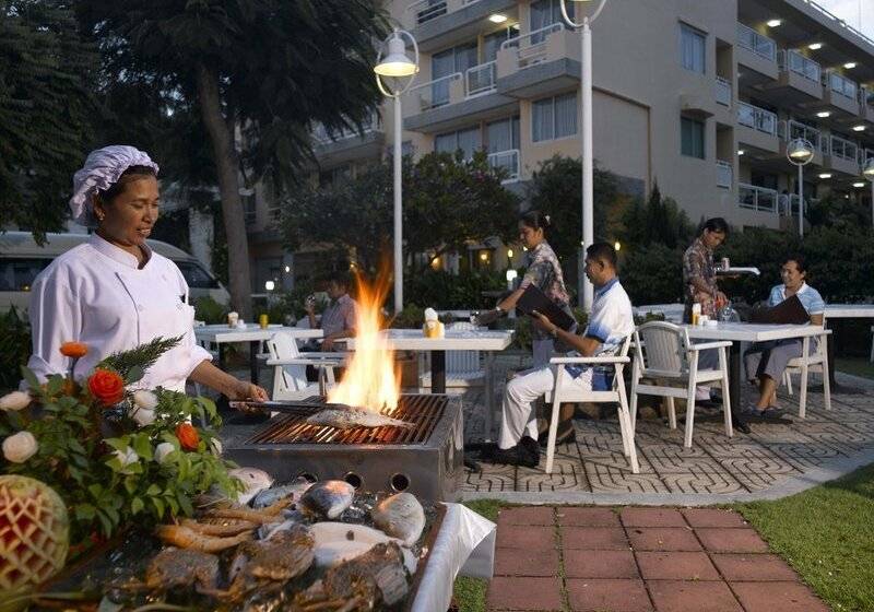 Kantary Bay Hotel Phuket