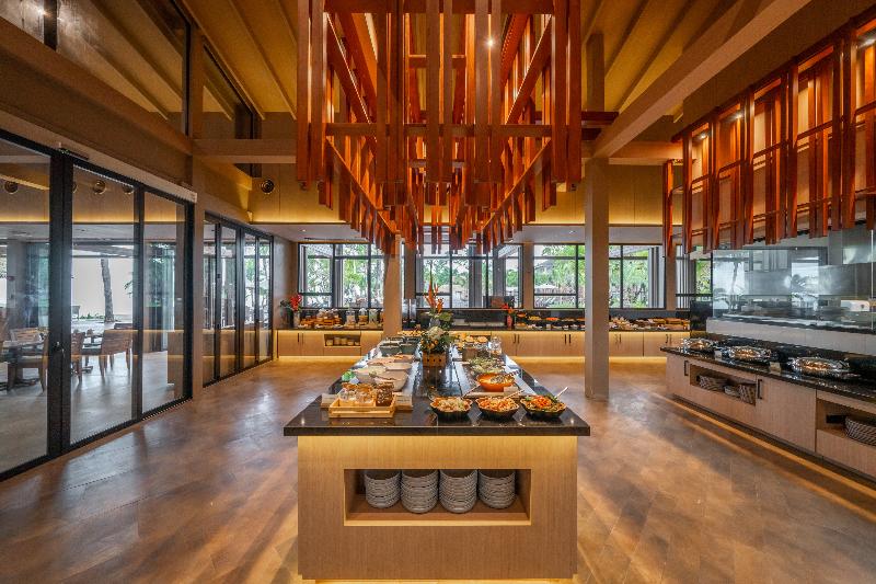 Отель La Flora Khao Lak Sha Extra Plus