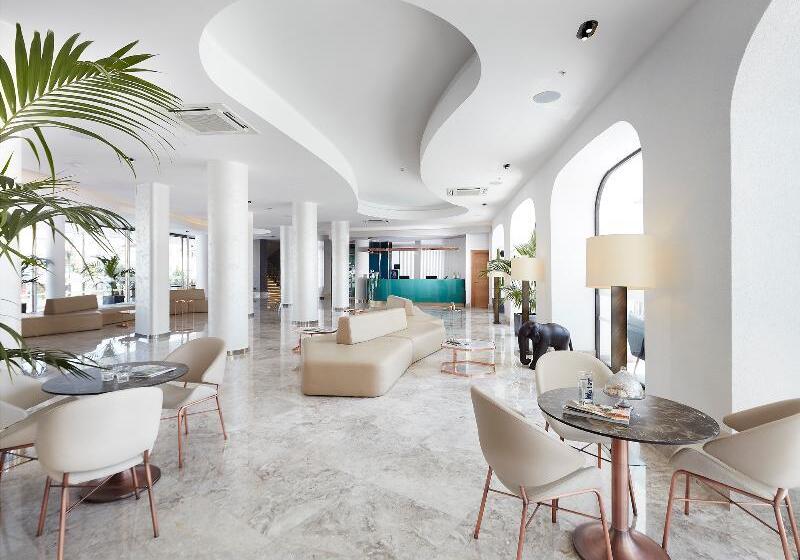 فندق Lalila Blue Suites