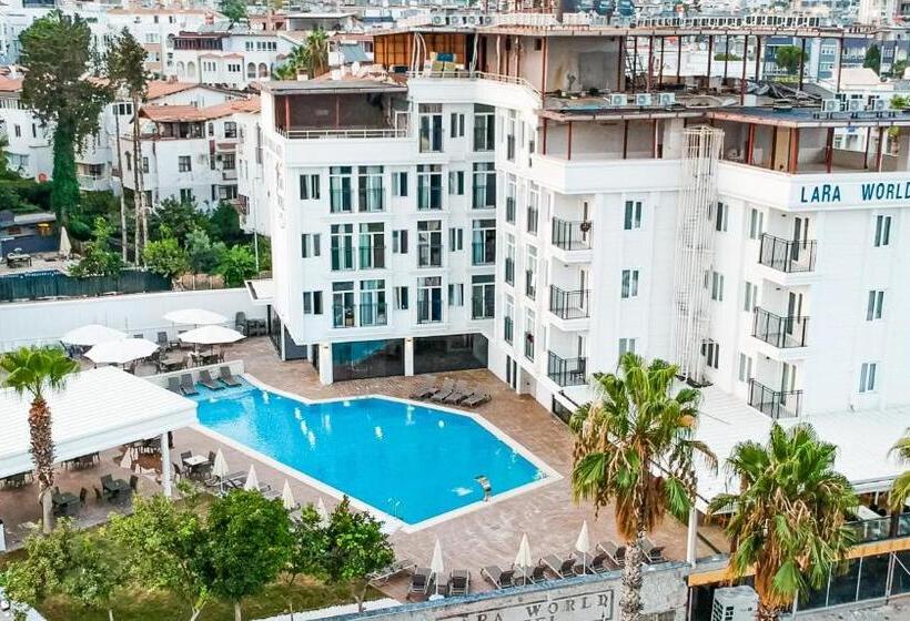 هتل Lara World
