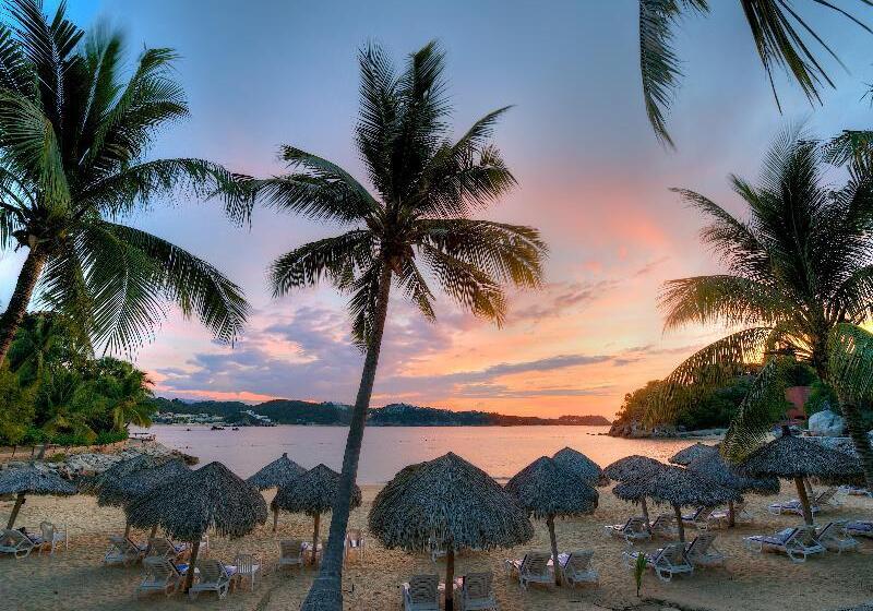 فندق Las Brisas Huatulco