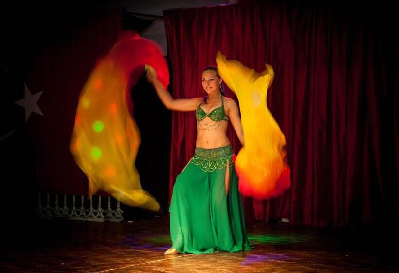 酒店 Lonicera World