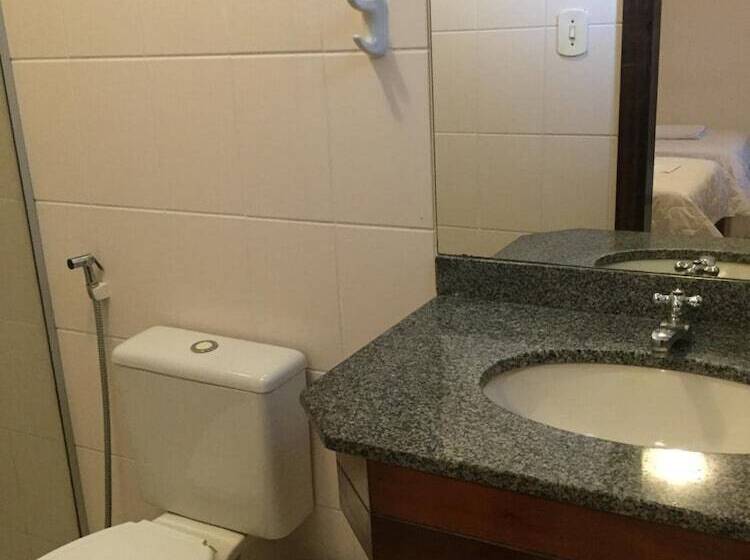 Отель Machado´s Plaza