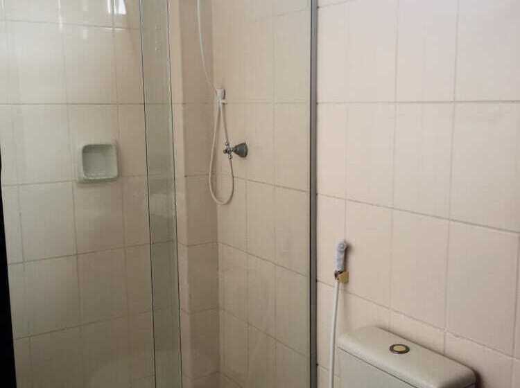 Отель Machado´s Plaza