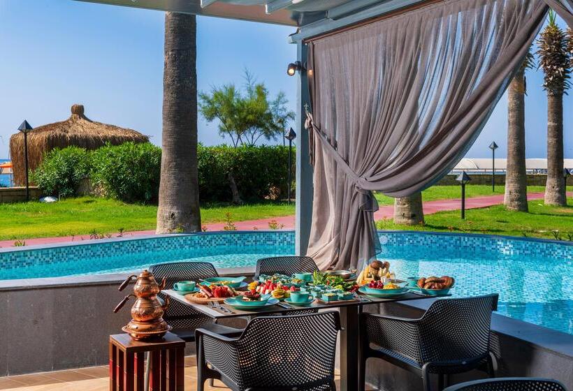 בית מלון כפרי Megasaray Club Belek