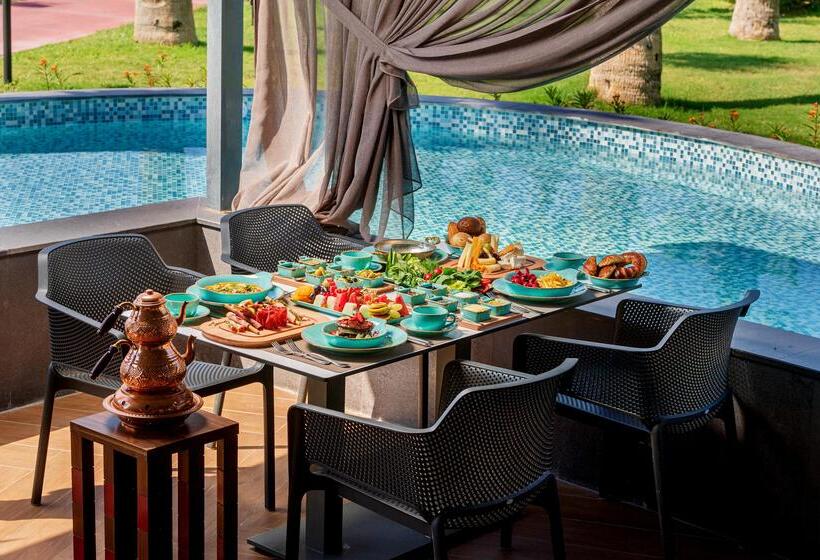 בית מלון כפרי Megasaray Club Belek