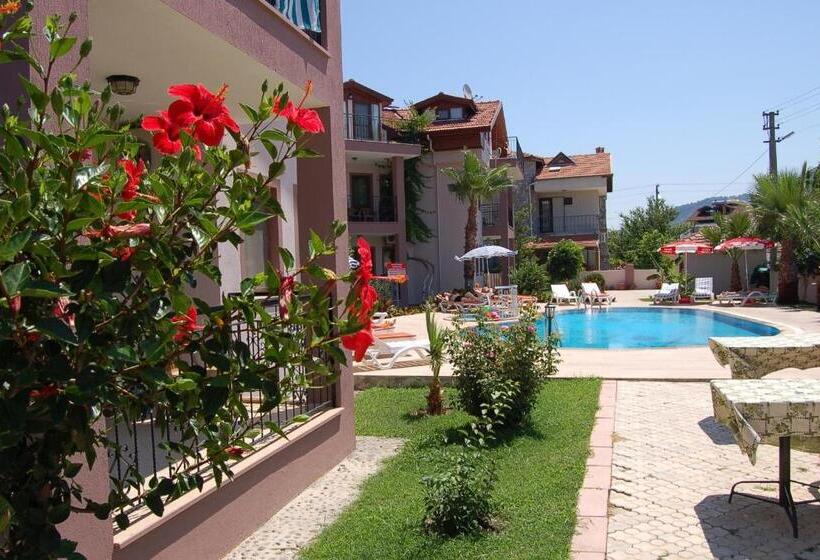 ホテル Minta Apartments