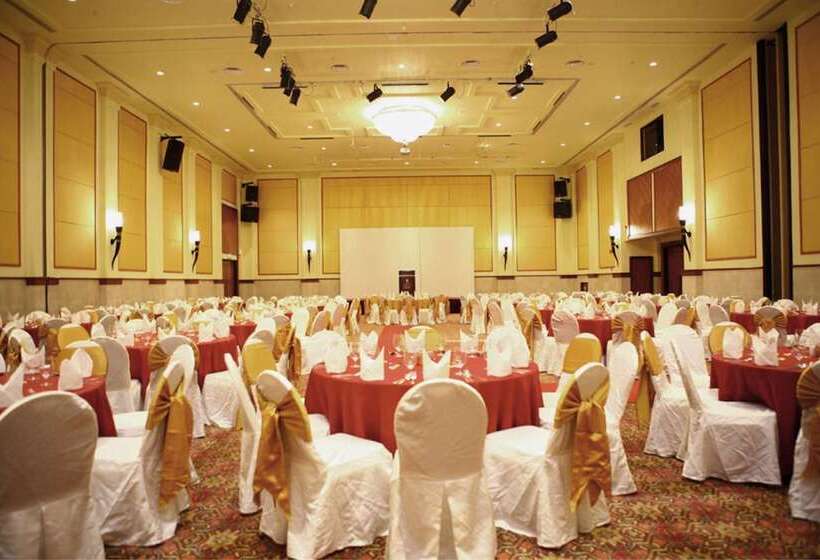 هتل Miri Marriott Resort & Spa