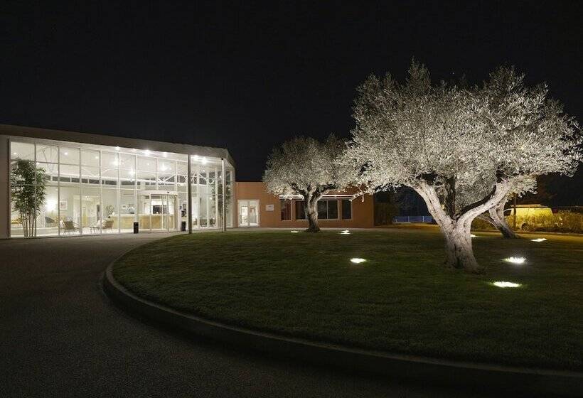호텔 Mount Venturi   Aix En Provence Sainte Victoire   Bar & Restaurant & Padel