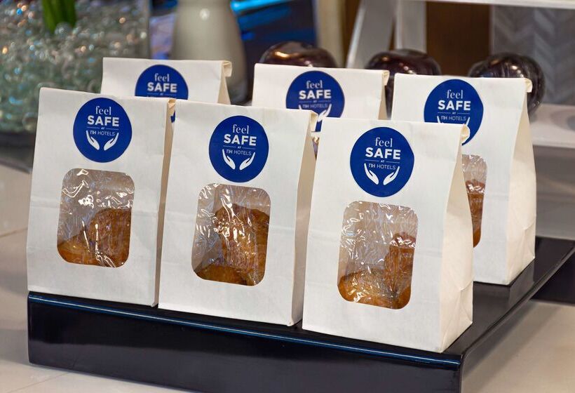 هتل NH Córdoba Urbano