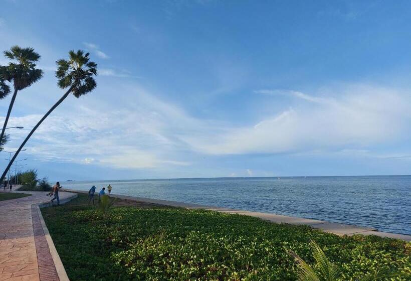 Hotel Pattawia Resort & Spa, Pranburi