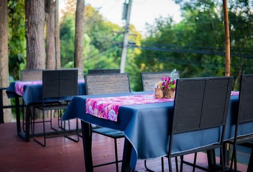 هتل Phu Jaya Floresta Resort By Alphatel