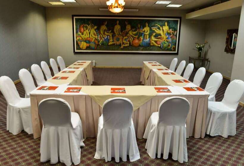 هتل Plaza Del General