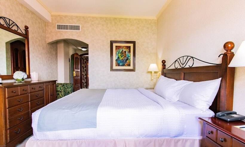 هتل Plaza Del General