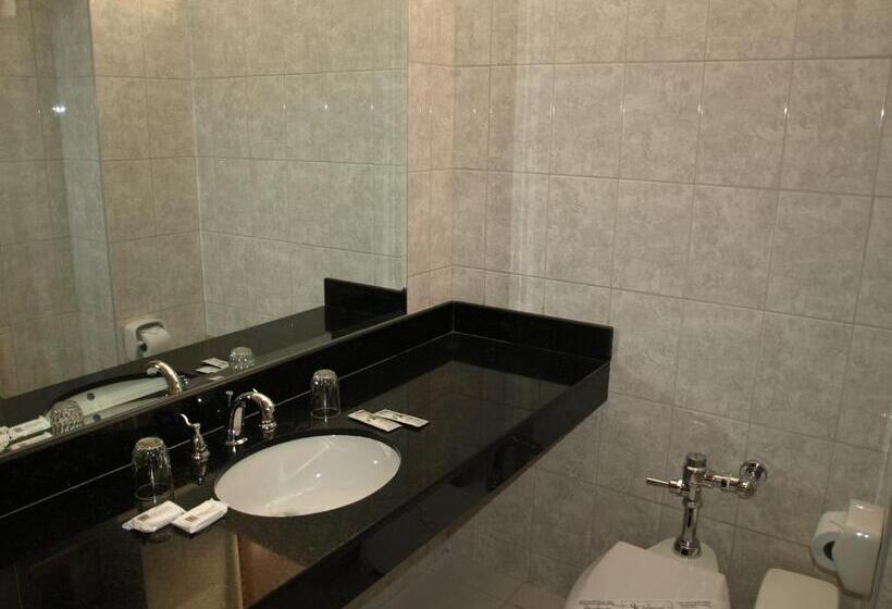 Отель Qelqatani