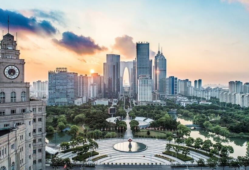 Отель Renaissance Suzhou