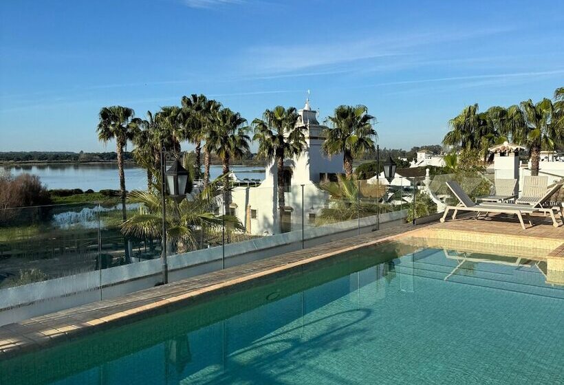 乡村酒店  Hotel La Malvasia