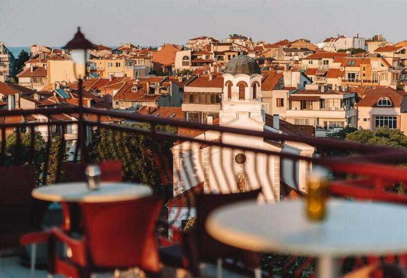 Saint George Hotel & Medical Spa